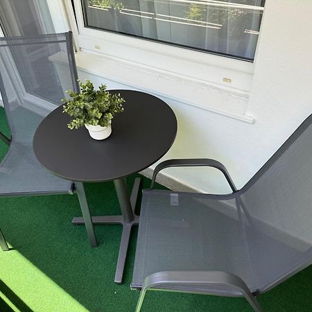 Family Apartment Karlsruhe Esterno foto
